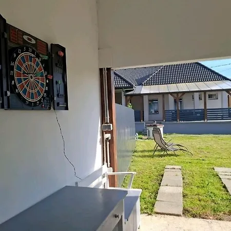 Anna, Ingyenes Wifivel Es Parkolassal. Villa