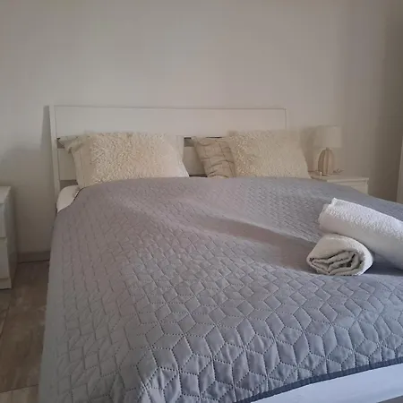 Villa Anna, Ingyenes Wifivel és Parkolással. *
