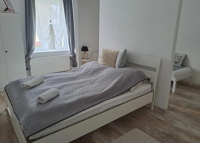 וילה Anna, Ingyenes Wifivel Es Parkolassal.