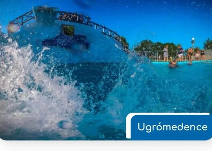 Anna, Ingyenes Wifivel Es Parkolassal. וילה