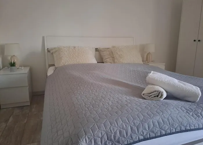 Villa Anna, Ingyenes Wifivel és Parkolással. *