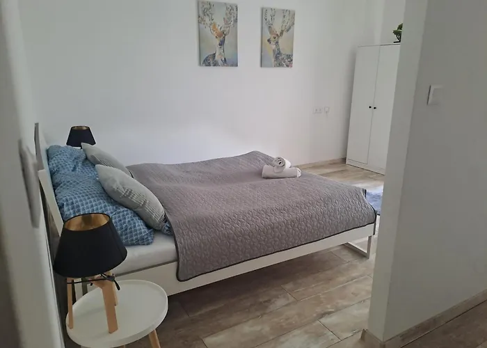 Villa Anna, Ingyenes Wifivel és Parkolással. *